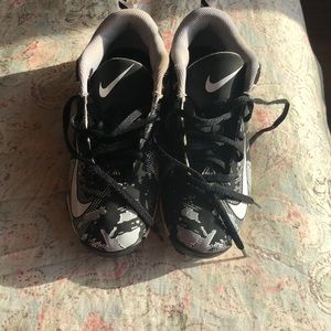 Boys Baseball Shoes/Cleats